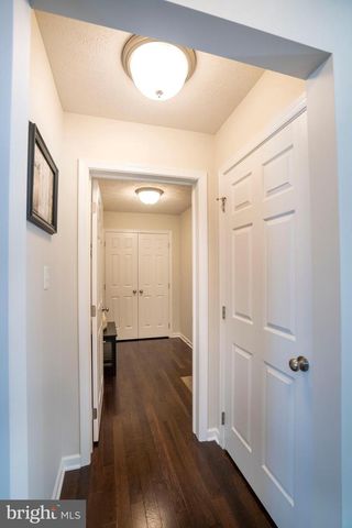 1734 WOODLEDGE DR, State College, PA 16803