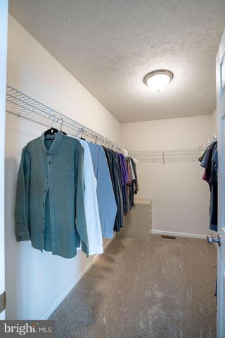 1734 WOODLEDGE DR, State College, PA 16803