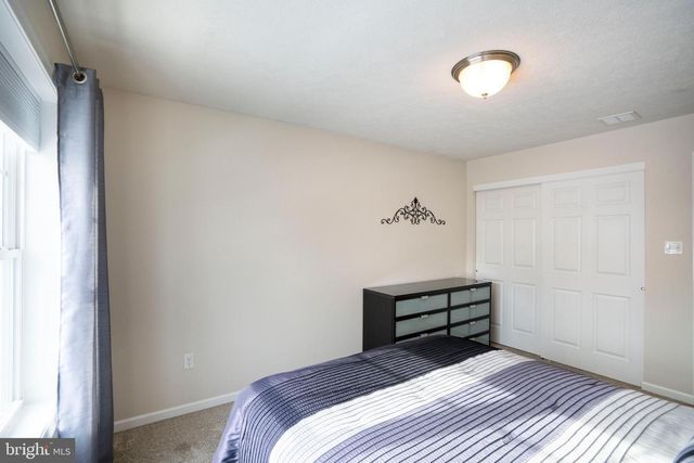 1734 WOODLEDGE DR, State College, PA 16803