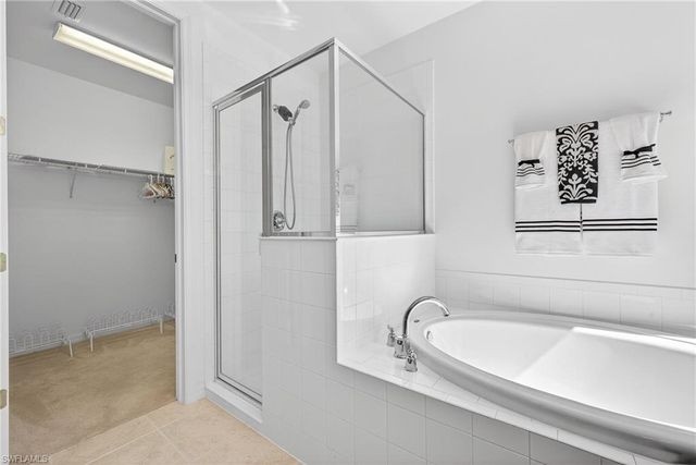 1248 Manado DR, Naples, FL 34113