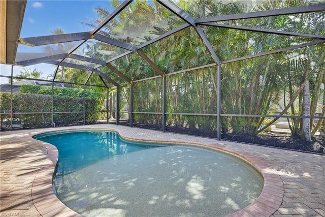 1248 Manado DR, Naples, FL 34113