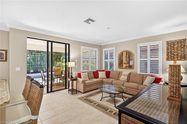 1248 Manado DR, Naples, FL 34113