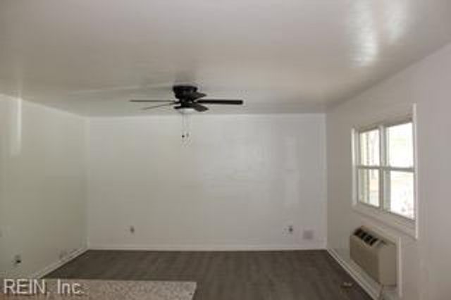 6 Harrower CT, Portsmouth, VA 23701