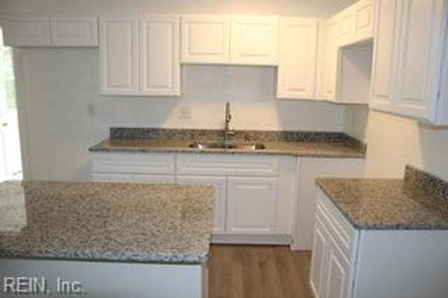 6 Harrower CT, Portsmouth, VA 23701