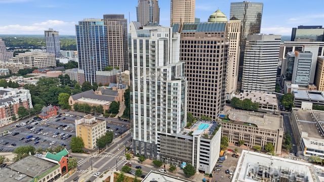 333 W Trade Street 1306, Charlotte, NC 28202