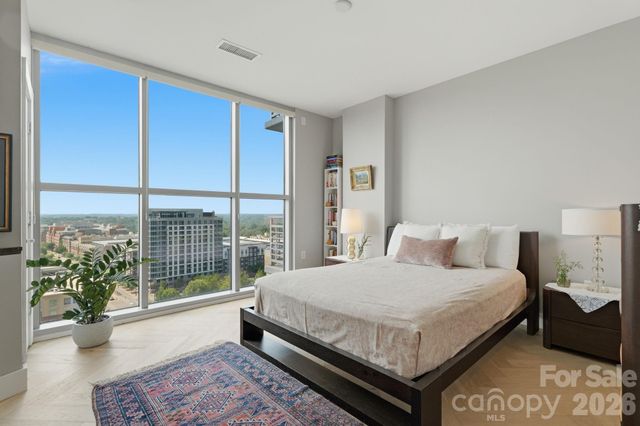 333 W Trade Street 1306, Charlotte, NC 28202