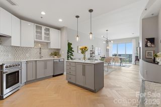333 W Trade Street 1306, Charlotte, NC 28202