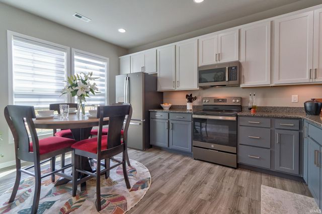 11400 Yerkes Drive, Evansville, IN 47725