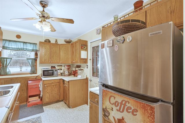 75 Taylor Avenue, Battle Creek, MI 49037