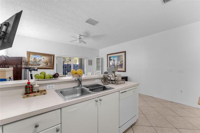 2245 SE 25th Ave 2245, Homestead, FL 33035