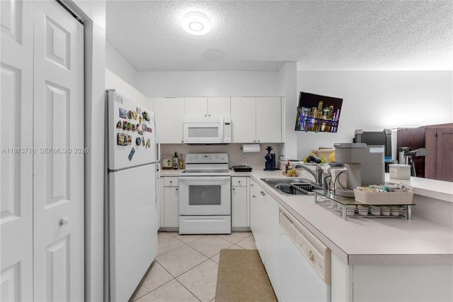 2245 SE 25th Ave 2245, Homestead, FL 33035