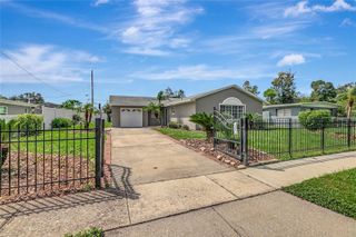 1713 CARNEGIE CIRCLE, Tampa, FL 33619