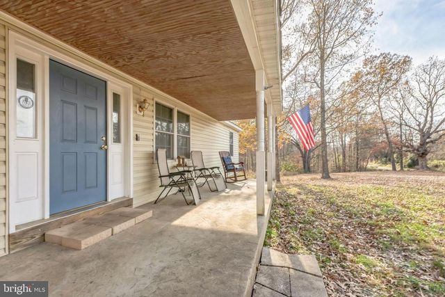 7599 SECRETARYS SAND RD, Schuyler, VA 22969