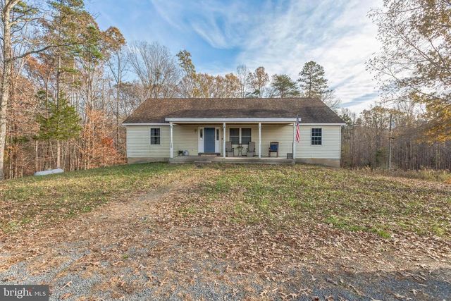 7599 SECRETARYS SAND RD, Schuyler, VA 22969