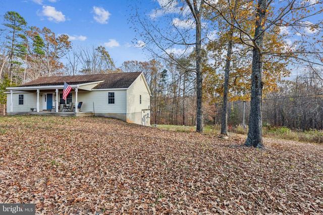 7599 SECRETARYS SAND RD, Schuyler, VA 22969