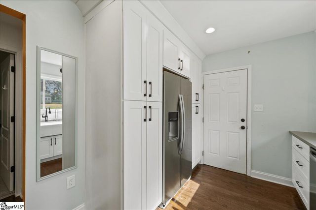 19 Berkley Avenue, Greenville, SC 29606