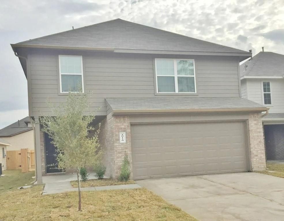 10118 10118 Drive, Houston, TX 77044