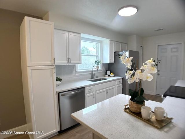 1476 Reed Street NW, Palm Bay, FL 32907