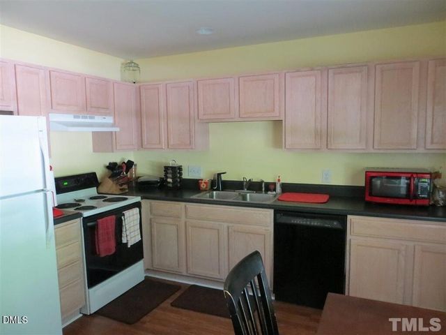 17 Red Lane, Raleigh, NC 27606