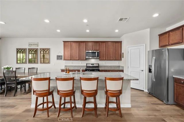 7808 Arosia, Fontana, CA 92336