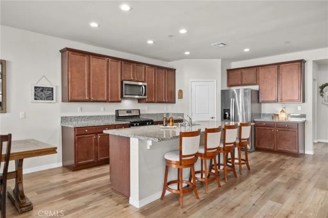 7808 Arosia, Fontana, CA 92336