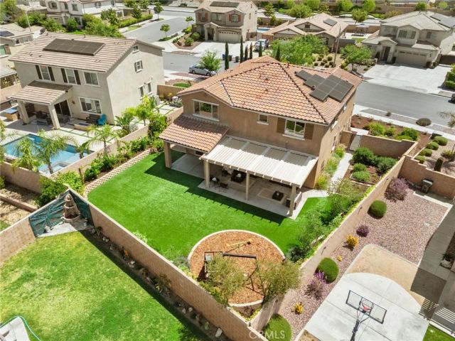 7808 Arosia, Fontana, CA 92336