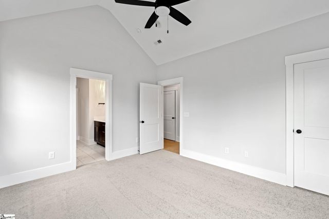 1305 Pendleton Street Unit 18, Greenville, SC 29611