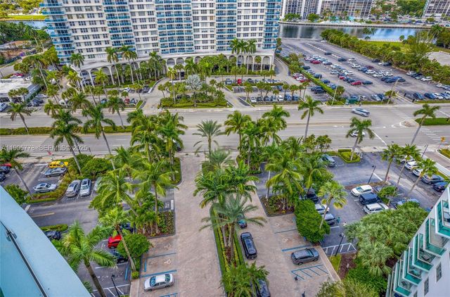 3801 S Ocean Drive 15R, Hollywood, FL 33019