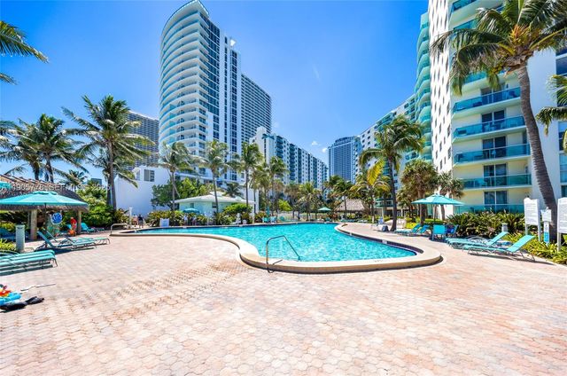 3801 S Ocean Drive 15R, Hollywood, FL 33019