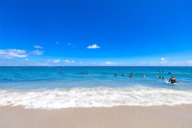 3801 S Ocean Drive 15R, Hollywood, FL 33019