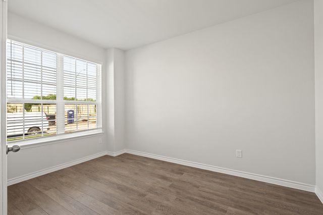 10616 Stag Lane, Fort Worth, TX 76036