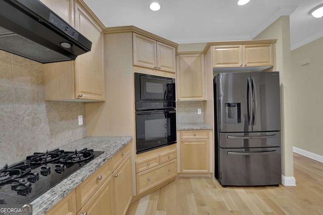 3003 Sterling Court, Roswell, GA 30075
