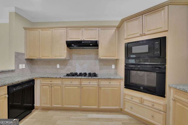 3003 Sterling Court, Roswell, GA 30075