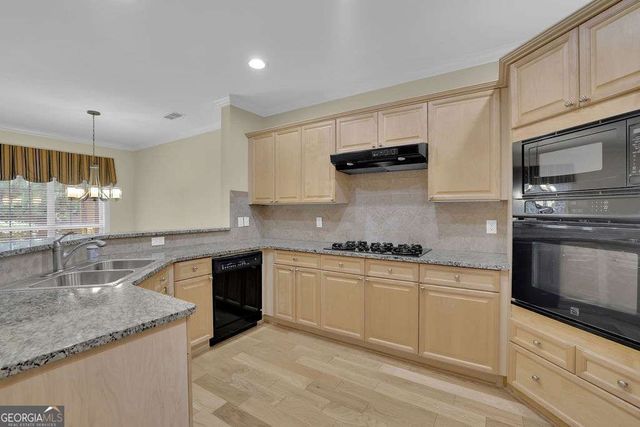 3003 Sterling Court, Roswell, GA 30075