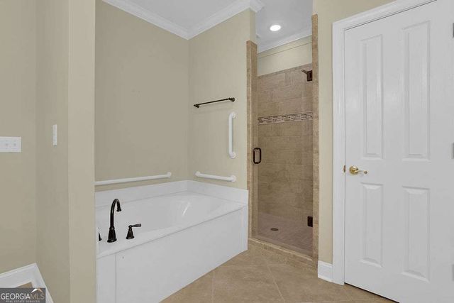 3003 Sterling Court, Roswell, GA 30075