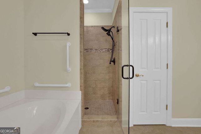 3003 Sterling Court, Roswell, GA 30075
