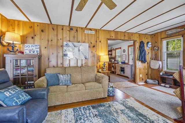 N2997 E Little Green Road, Markesan, WI 53946