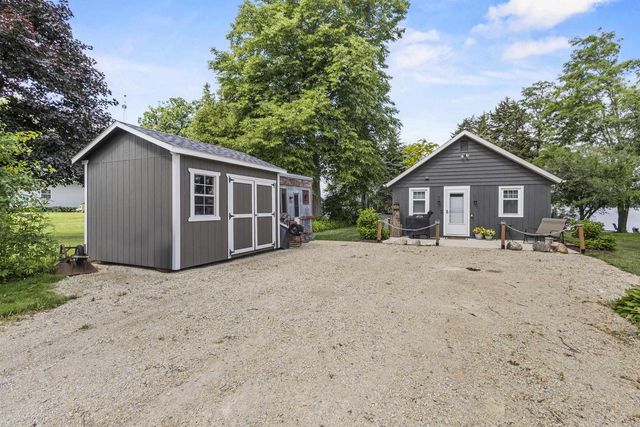 N2997 E Little Green Road, Markesan, WI 53946