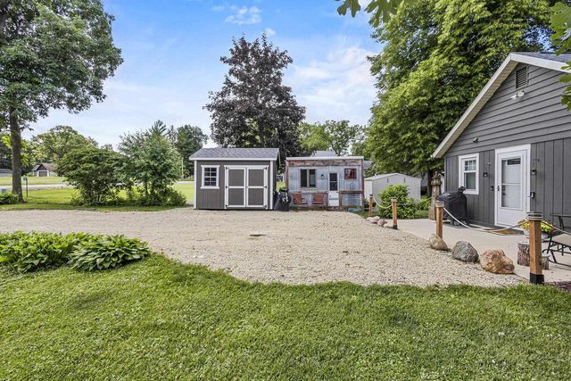 N2997 E Little Green Road, Markesan, WI 53946