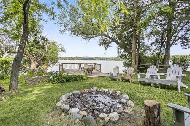 N2997 E Little Green Road, Markesan, WI 53946