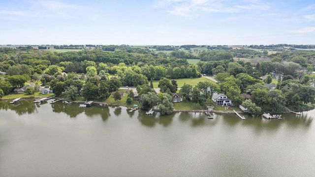 N2997 E Little Green Road, Markesan, WI 53946