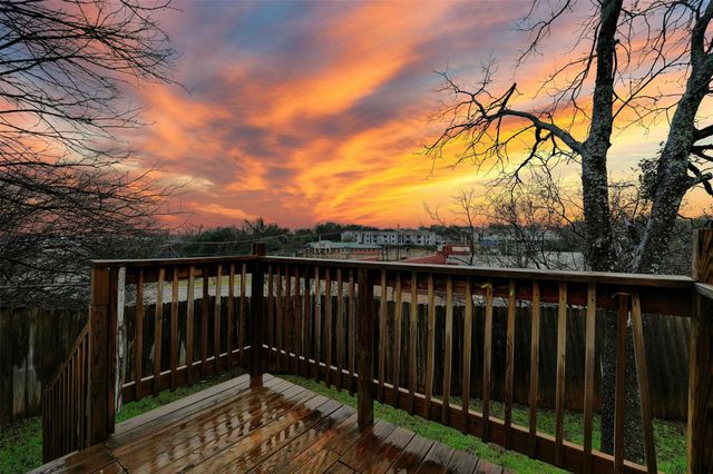 1190 Ridge DR, Austin, TX 78721