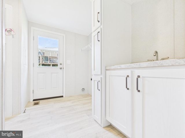 119 CHESTNUT HILL DR, York, PA 17408