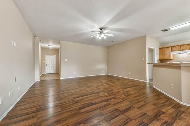 2746 Trinity Glen Lane, Houston, TX 77047