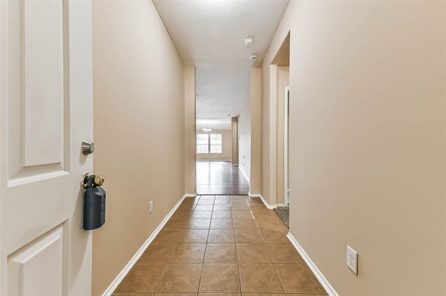 2746 Trinity Glen Lane, Houston, TX 77047