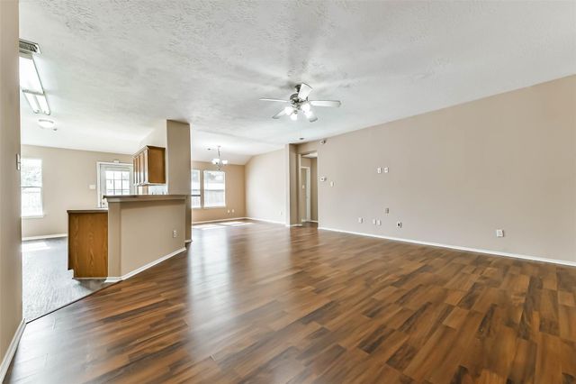 2746 Trinity Glen Lane, Houston, TX 77047