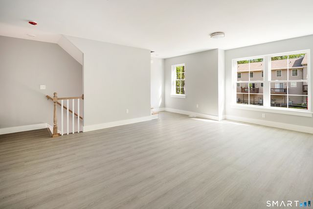 91 Taft Point 11, Waterbury, CT 06701