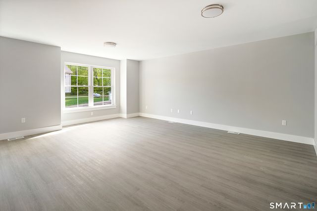 91 Taft Point 11, Waterbury, CT 06701