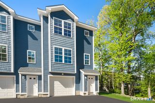 91 Taft Point 11, Waterbury, CT 06701
