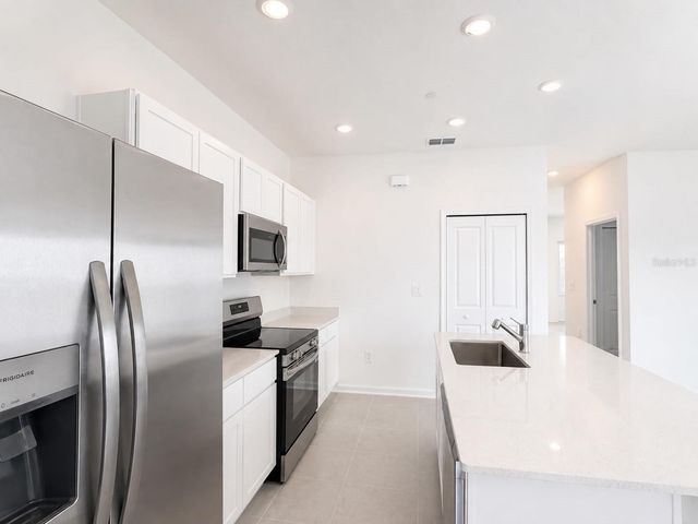 2156 RIDER RAIN LANE, Apopka, FL 32703
